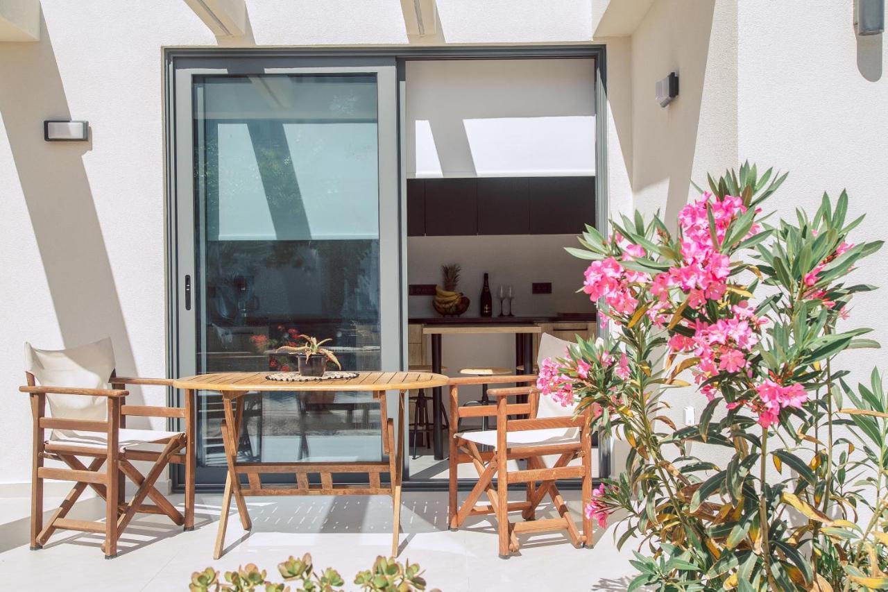 Andromahi Apartments & Suite Laganas Ngoại thất bức ảnh