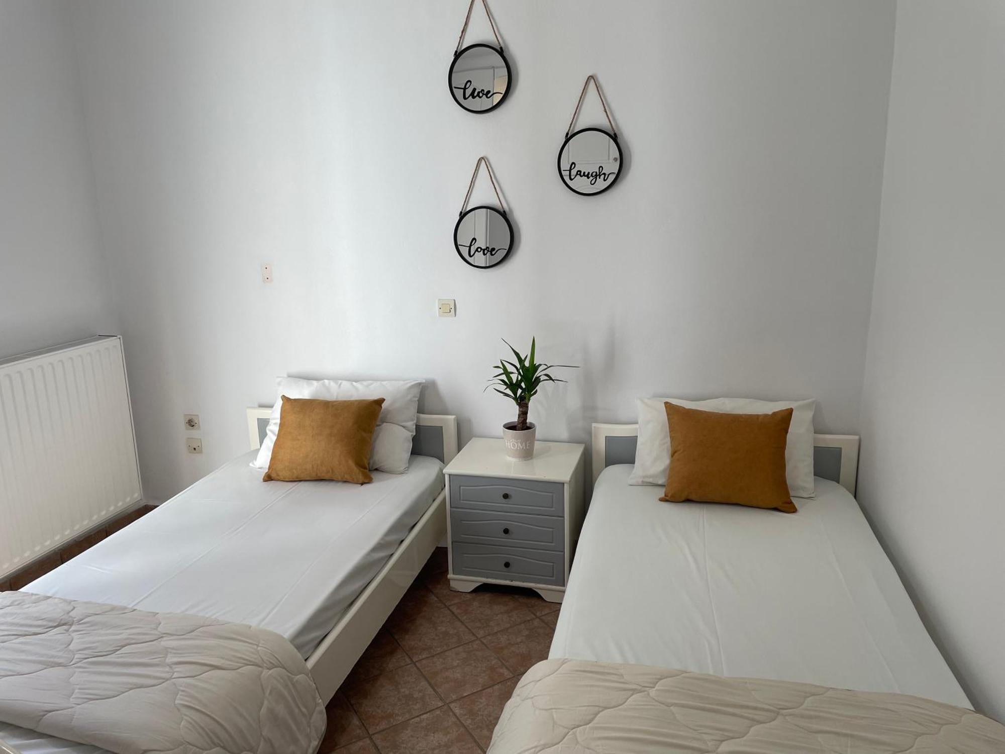 Andromahi Apartments & Suite Laganas Ngoại thất bức ảnh